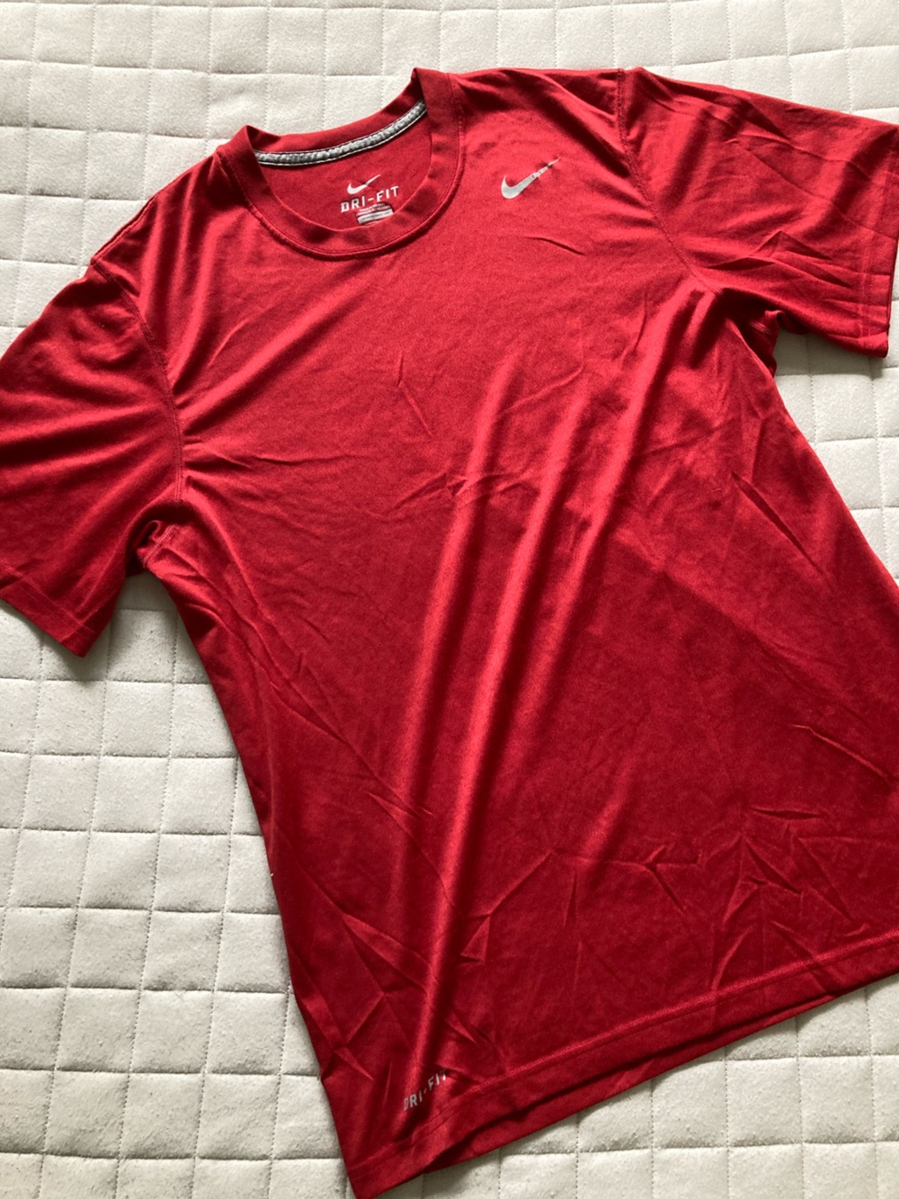 Nike Red Dri-FIT Men's Short Sleeve Athletic Training Tee